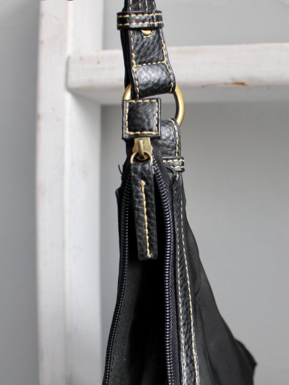 Chaps by Ralph Lauren VTG Y2K Leather Hobo Shoulder Bag Black Zipper Flap Snap - Picture 2 of 8